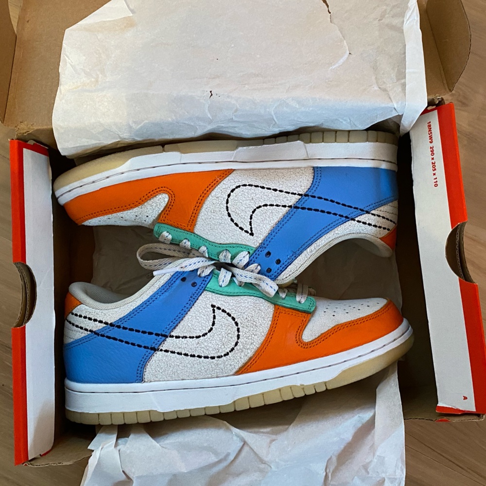 DUNKS